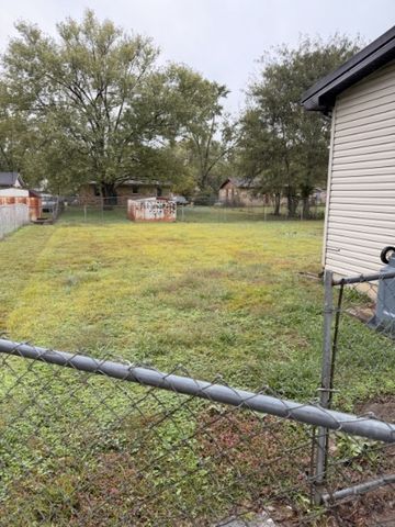 1413 Glass Ave, Hopkinsville, KY 42240