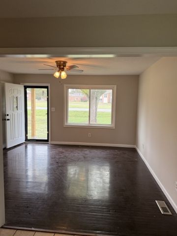 1413 Glass Ave, Hopkinsville, KY 42240