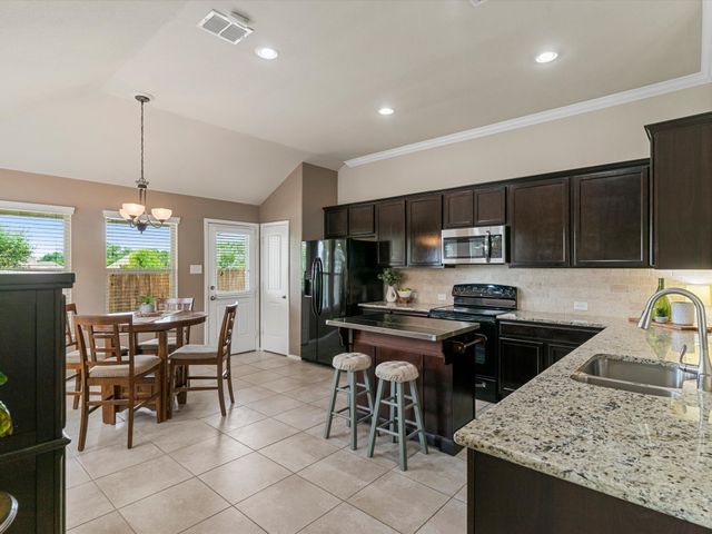 704 Wichita Trail, Mckinney, TX 75071