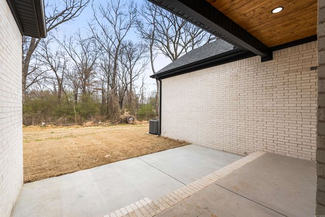 16 Avondale Road, Cabot, AR 72023