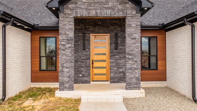 16 Avondale Road, Cabot, AR 72023