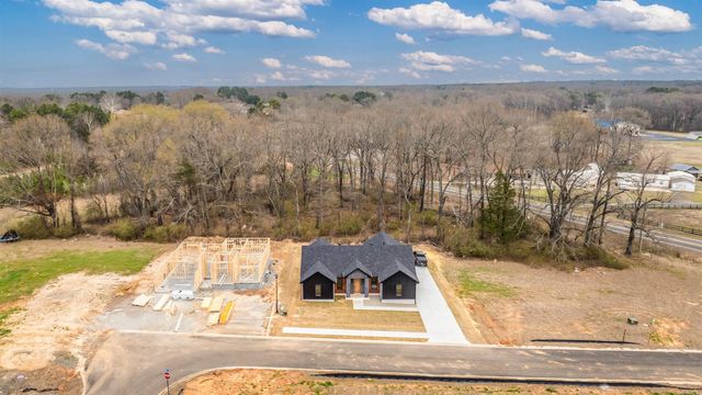16 Avondale Road, Cabot, AR 72023