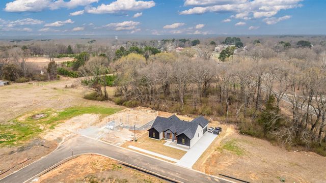 16 Avondale Road, Cabot, AR 72023