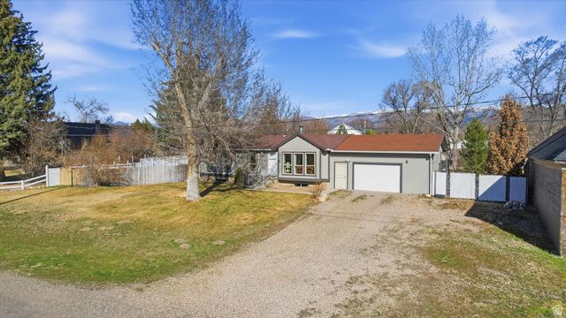 262 N 200 W, Mt Pleasant, UT 84647