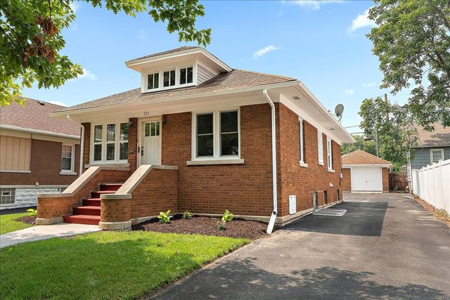 725 Clement Street, Joliet, IL 60435