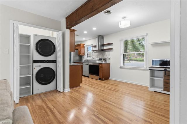 3605 Forrester LN, Virginia Beach, VA 23452