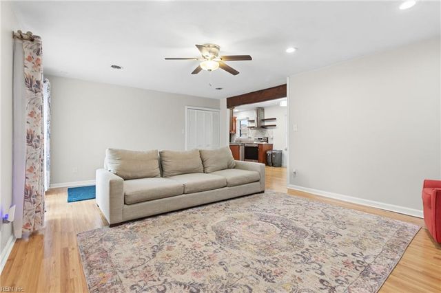 3605 Forrester LN, Virginia Beach, VA 23452