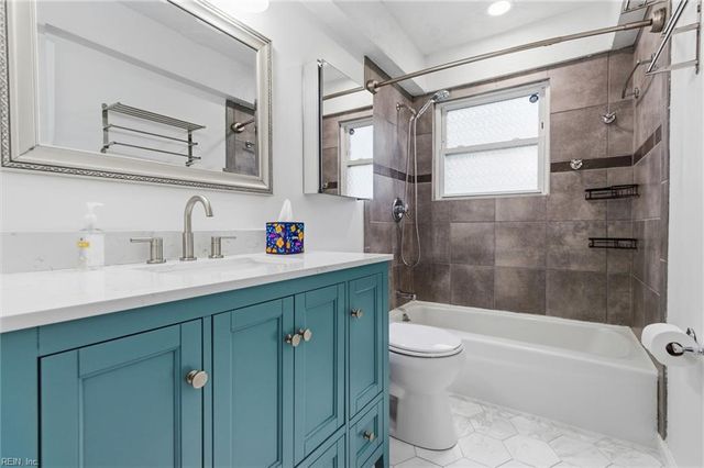 3605 Forrester LN, Virginia Beach, VA 23452