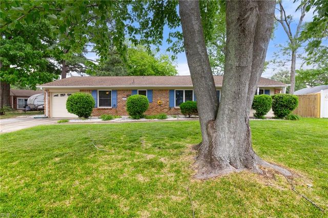 3605 Forrester LN, Virginia Beach, VA 23452