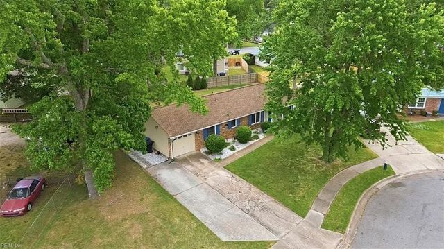 3605 Forrester LN, Virginia Beach, VA 23452