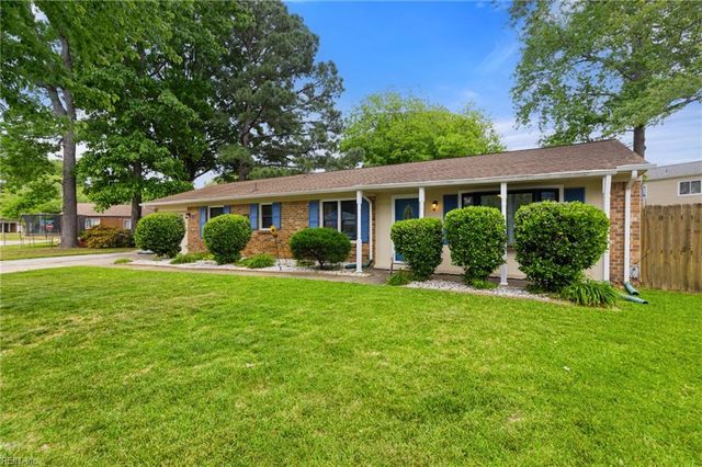 3605 Forrester LN, Virginia Beach, VA 23452