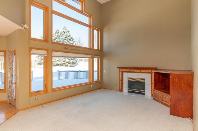 12610 42nd Place N, Plymouth, MN 55442