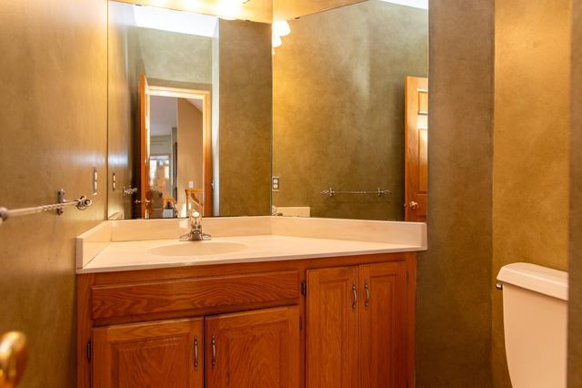 12610 42nd Place N, Plymouth, MN 55442