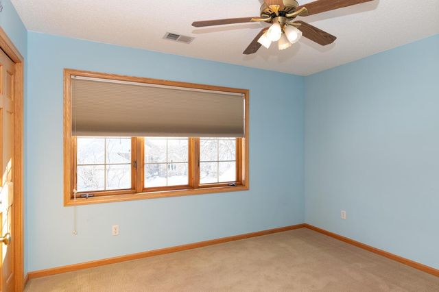 12610 42nd Place N, Plymouth, MN 55442