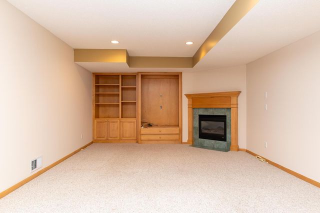 12610 42nd Place N, Plymouth, MN 55442