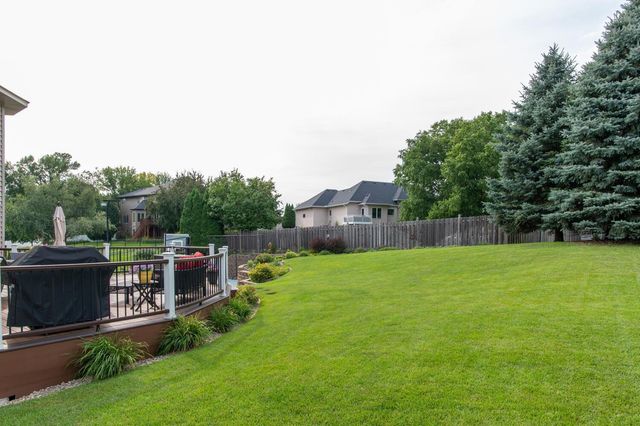 12610 42nd Place N, Plymouth, MN 55442