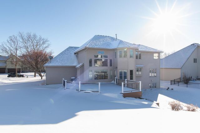 12610 42nd Place N, Plymouth, MN 55442