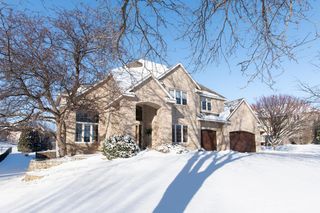 12610 42nd Place N, Plymouth, MN 55442