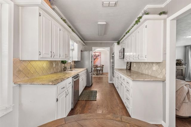 815 N Spikes Road, Corsicana, TX 75110