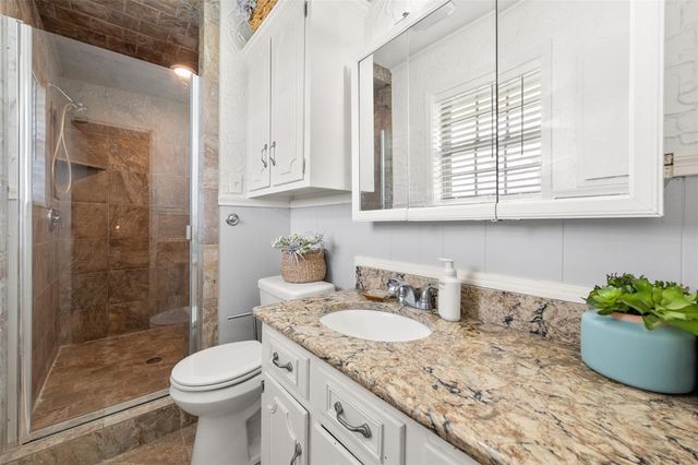 815 N Spikes Road, Corsicana, TX 75110