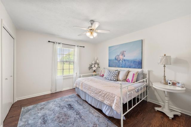 815 N Spikes Road, Corsicana, TX 75110