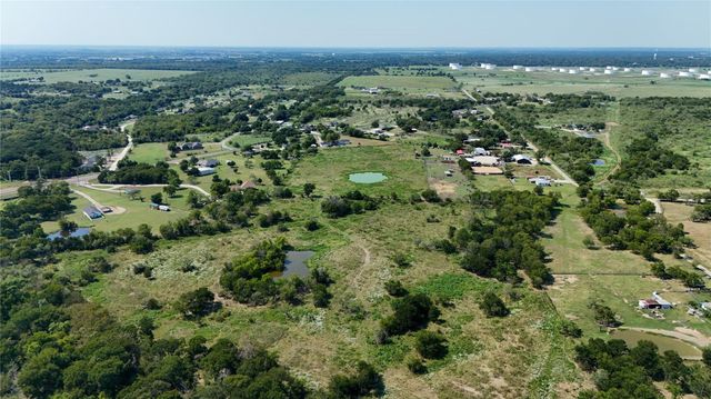 815 N Spikes Road, Corsicana, TX 75110