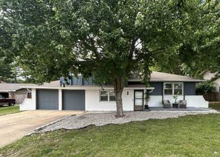1617 Browning Avenue, Manhattan, KS 66502