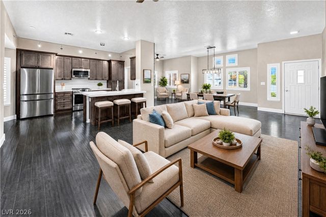 1740 Bluffs Drive, Henderson, NV 89014