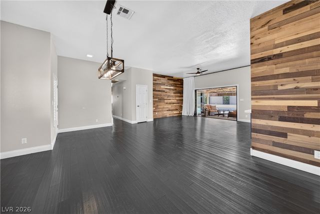 1740 Bluffs Drive, Henderson, NV 89014
