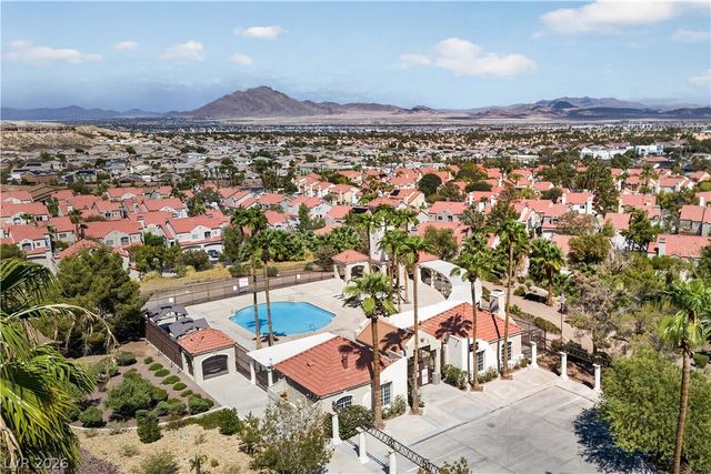 1740 Bluffs Drive, Henderson, NV 89014