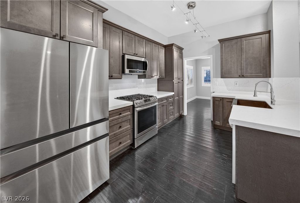 1740 Bluffs Drive, Henderson, NV 89014 — photo 5