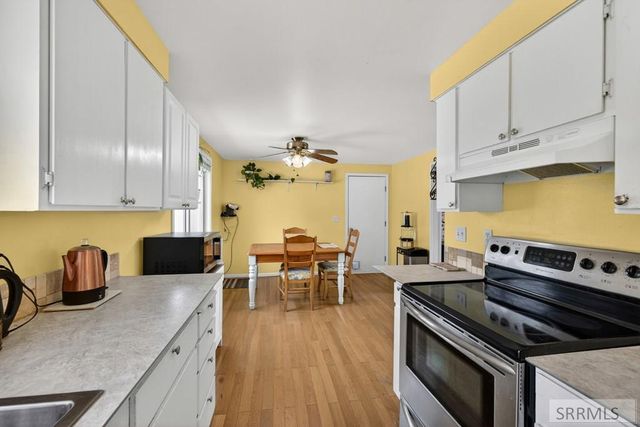 1206 N 1100 E, Shelley, ID 83274