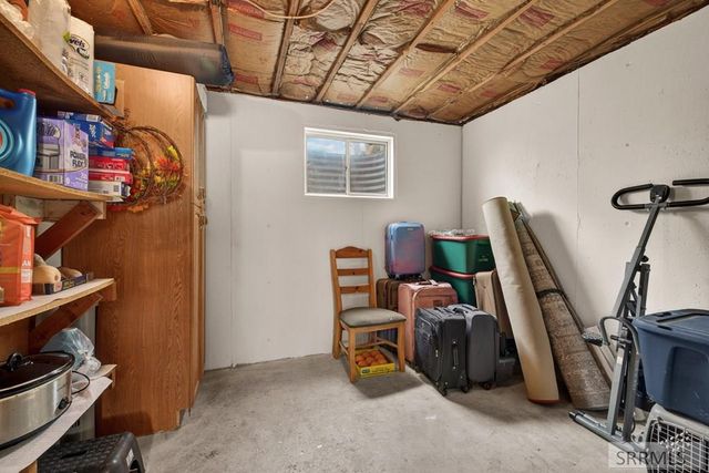 1206 N 1100 E, Shelley, ID 83274
