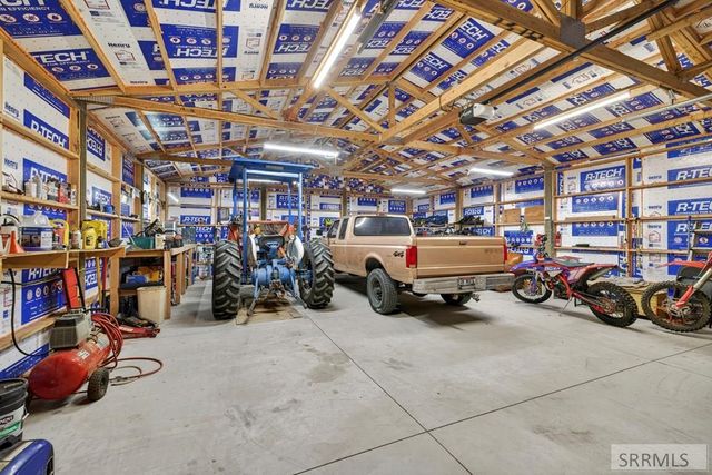 1206 N 1100 E, Shelley, ID 83274
