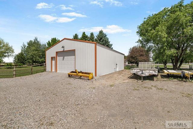 1206 N 1100 E, Shelley, ID 83274