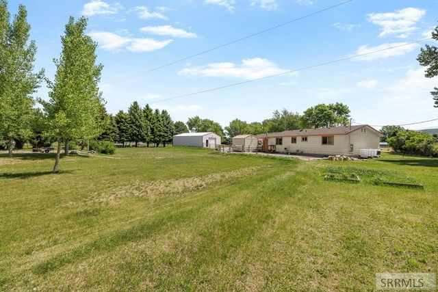 1206 N 1100 E, Shelley, ID 83274