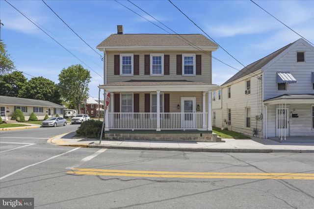 63 N N ALLISON STREET ST, Greencastle, PA 17225