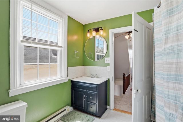 63 N N ALLISON STREET ST, Greencastle, PA 17225