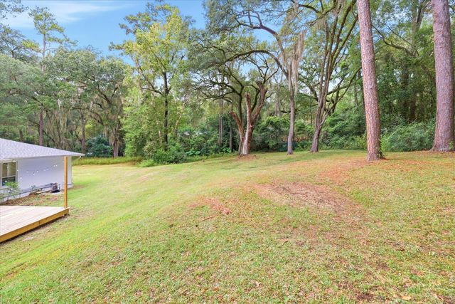2007 Rosedale Drive, Tallahassee, FL 32303