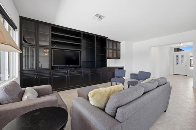 78275 Estancia Drive, Palm Desert, CA 92211