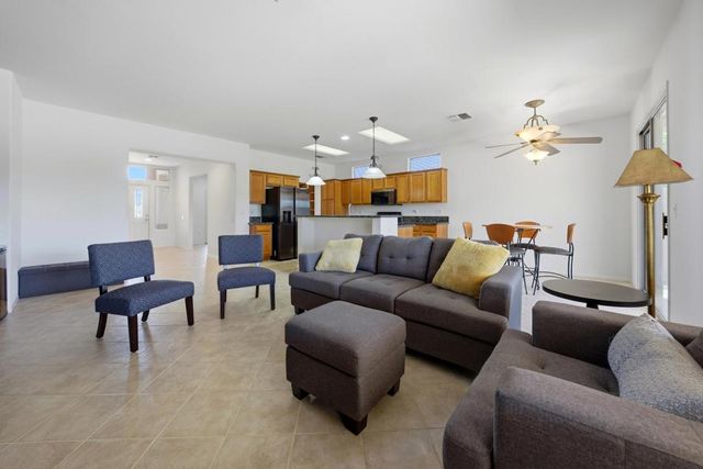 78275 Estancia Drive, Palm Desert, CA 92211