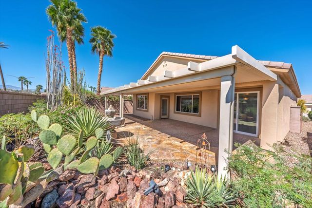 78275 Estancia Drive, Palm Desert, CA 92211