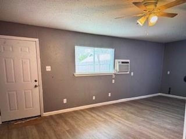 8010 Roswell Street, Houston, TX 77022