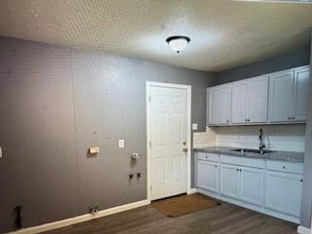 8010 Roswell Street, Houston, TX 77022