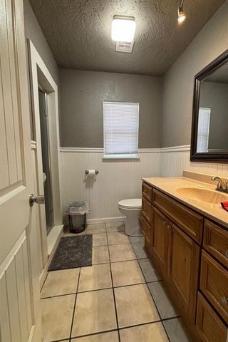 207 E Juniper Lane, Mustang, OK 73064