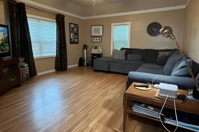 207 E Juniper Lane, Mustang, OK 73064