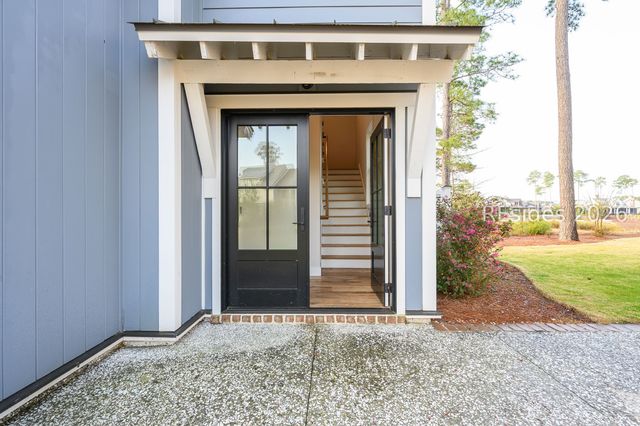 174 Hunting Lodge Rd, Bluffton, SC 29910