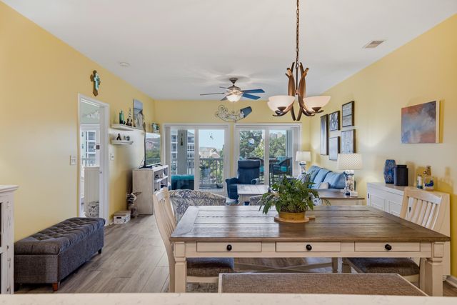 601 Hillside Dr N Apt 2334, North Myrtle Beach, SC 29582