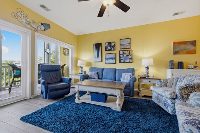 601 Hillside Dr N Apt 2334, North Myrtle Beach, SC 29582