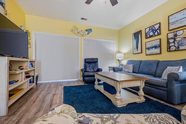 601 Hillside Dr N Apt 2334, North Myrtle Beach, SC 29582